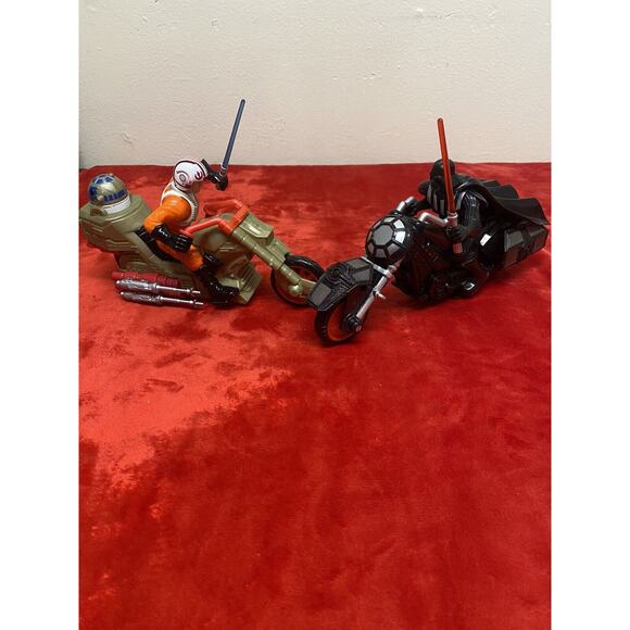 Vintage 2005 Hasbro Rev It Like Skywalker/R2-D2 And Darth Vader Motorcycles Lot - Picture 1 of 16